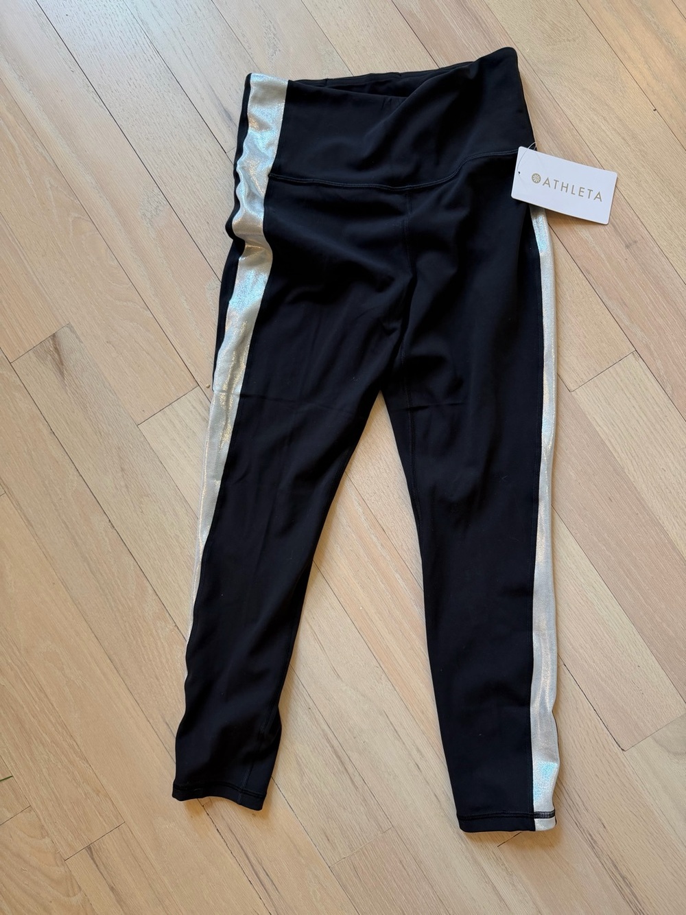 Athleta Women’s 7/8 Black Leggings with Silver Side Stripe